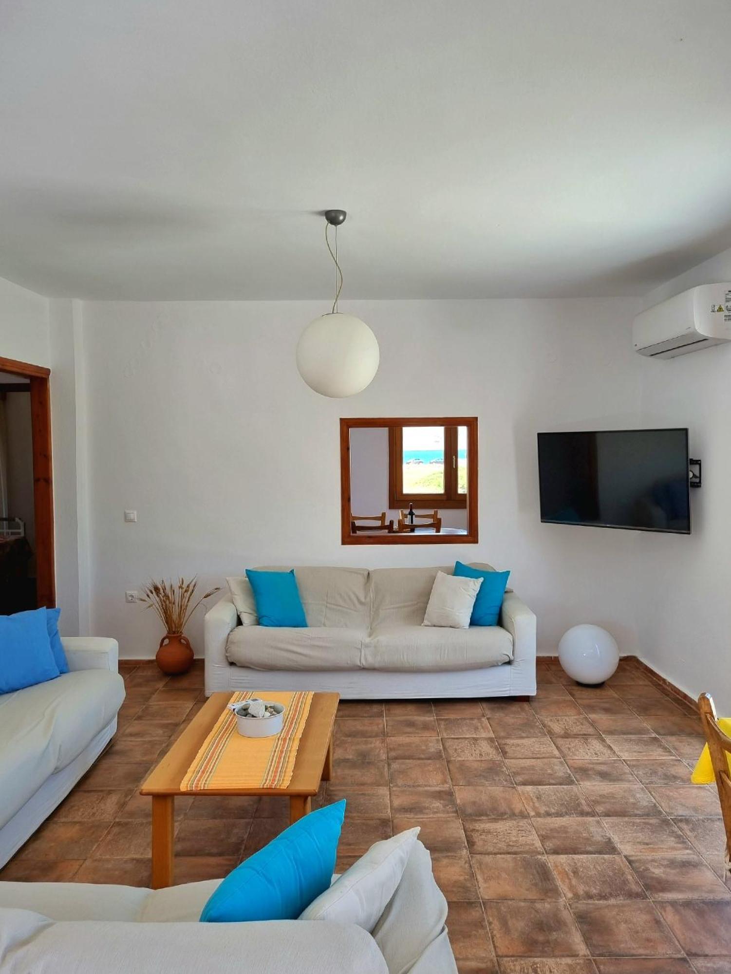 Season Lovely Seafront Vakantiehuis