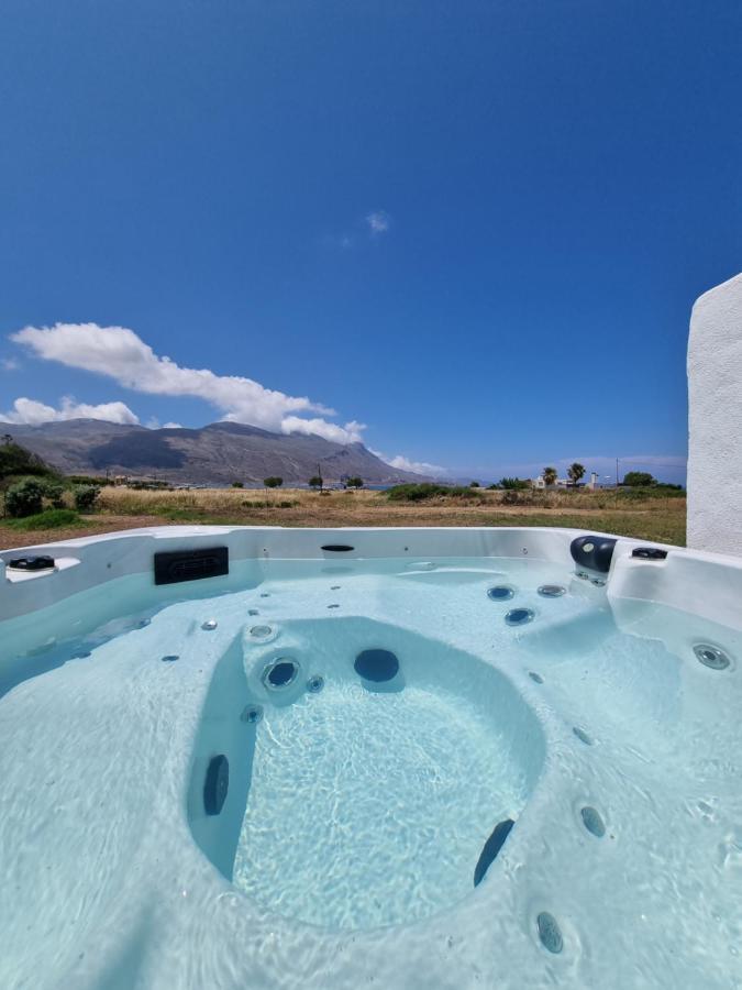 Season Lovely Seafront Tatil Evi